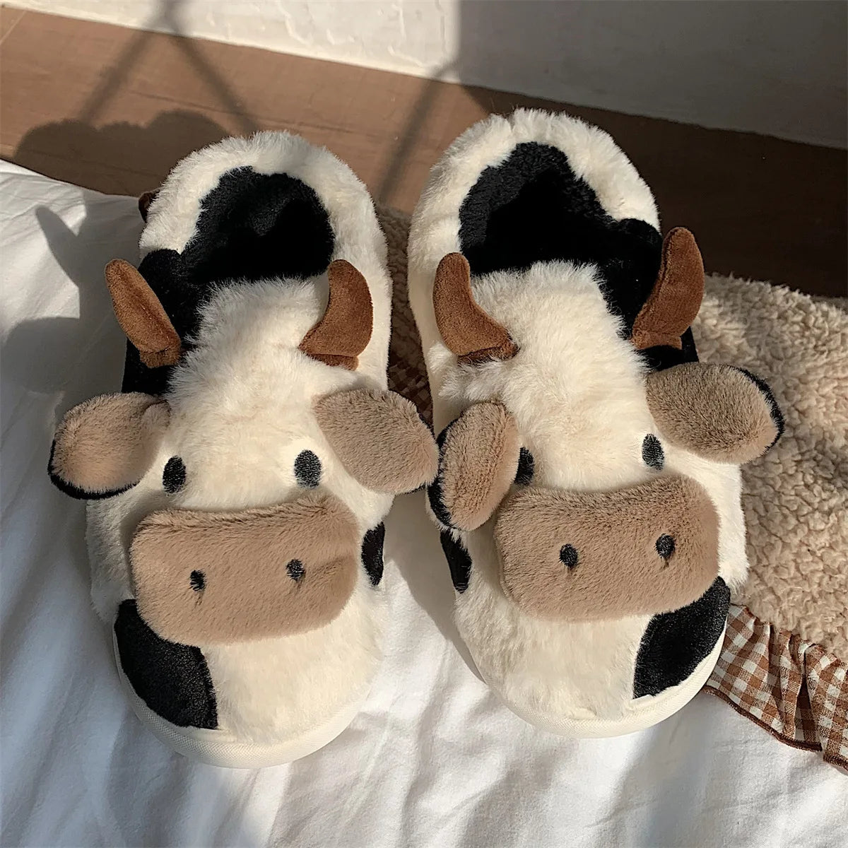 Comfy Cattle Slippers (plush)